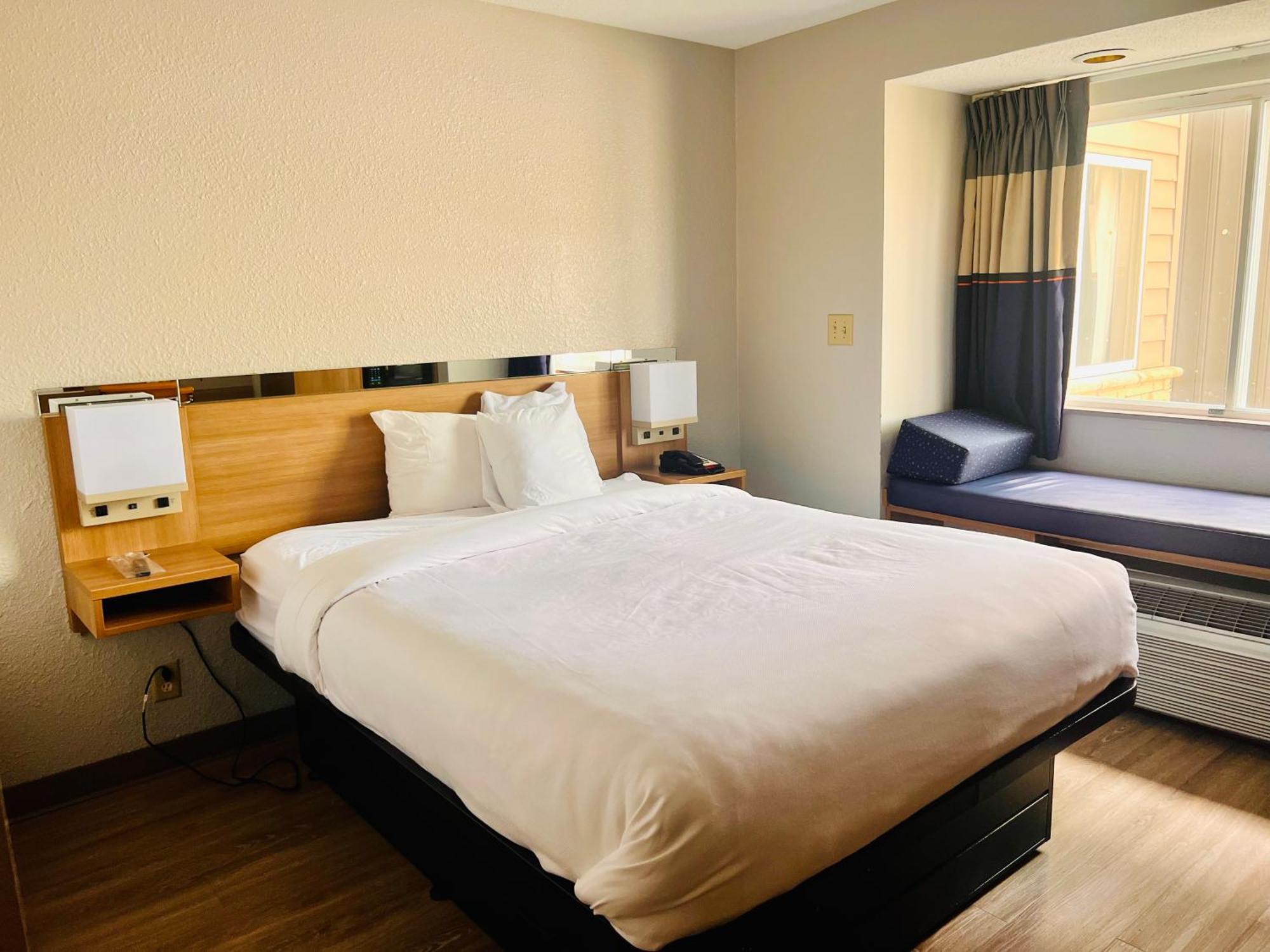 Microtel Inn By Wyndham Лексингтон Екстер'єр фото