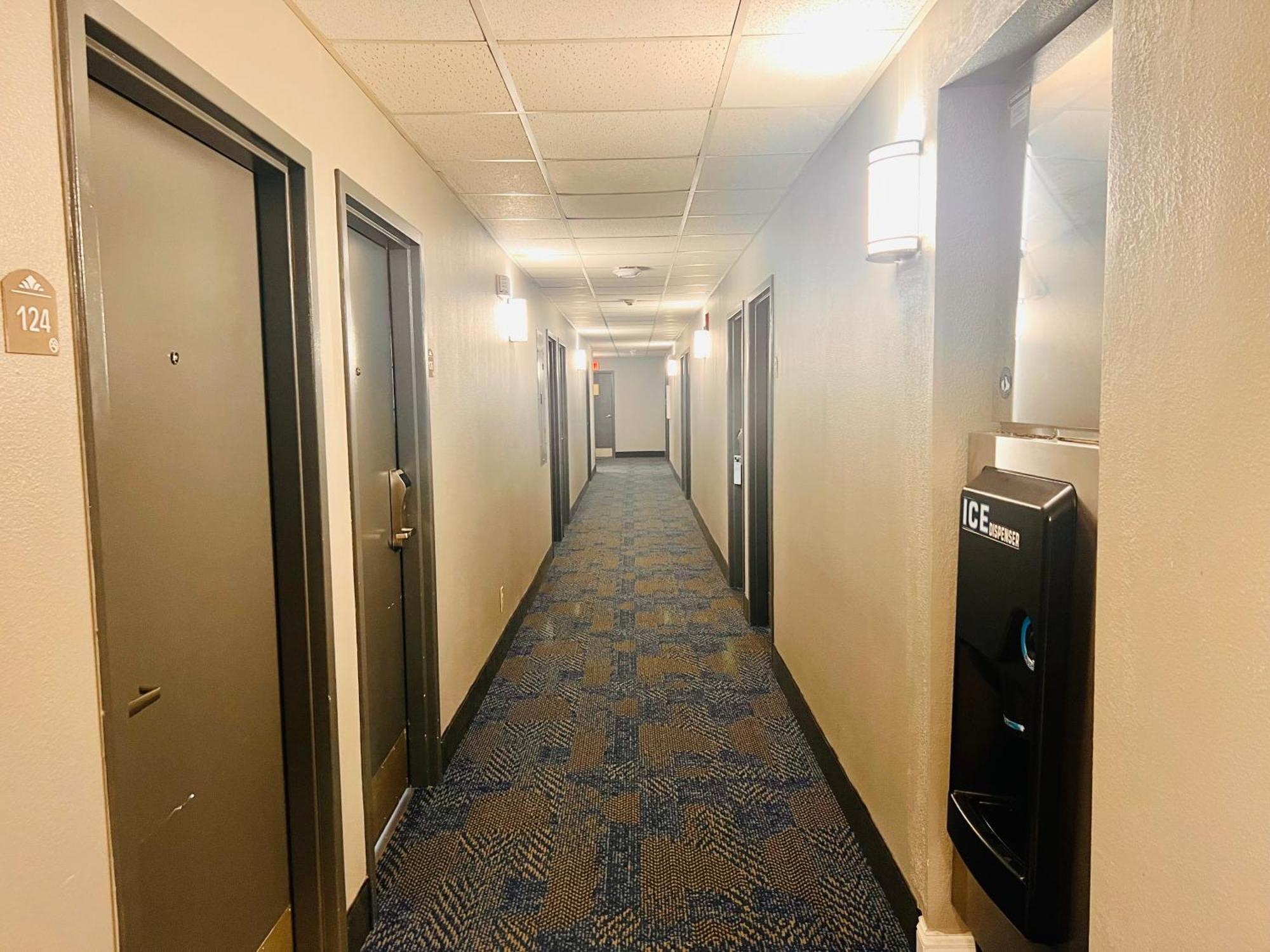 Microtel Inn By Wyndham Лексингтон Екстер'єр фото
