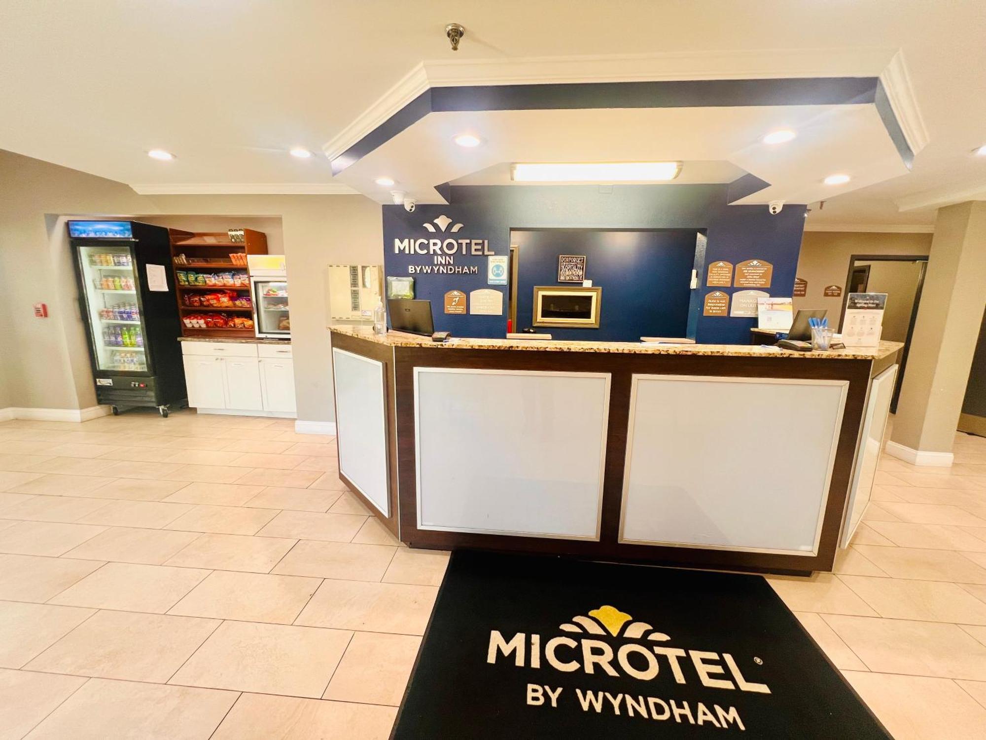 Microtel Inn By Wyndham Лексингтон Екстер'єр фото