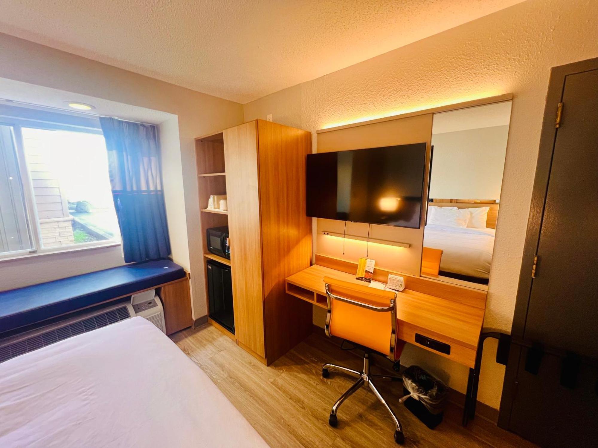 Microtel Inn By Wyndham Лексингтон Екстер'єр фото